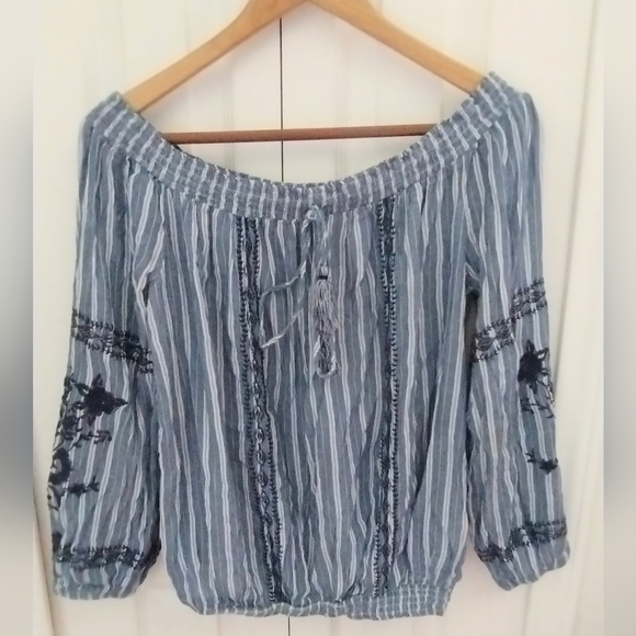 Floral, Embroidered Chambray Peasant Blouse - Picture 6 of 12